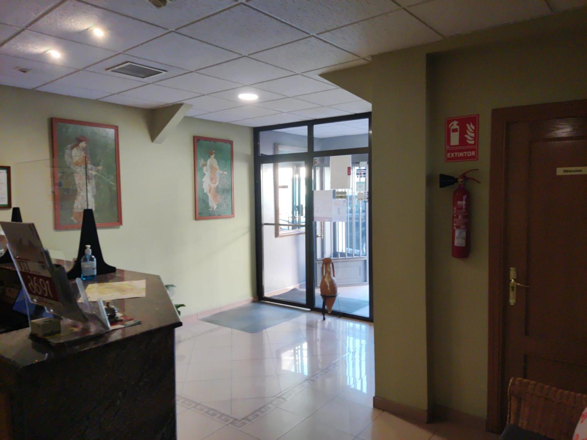 Hotel Dora Plasencia Exterior foto
